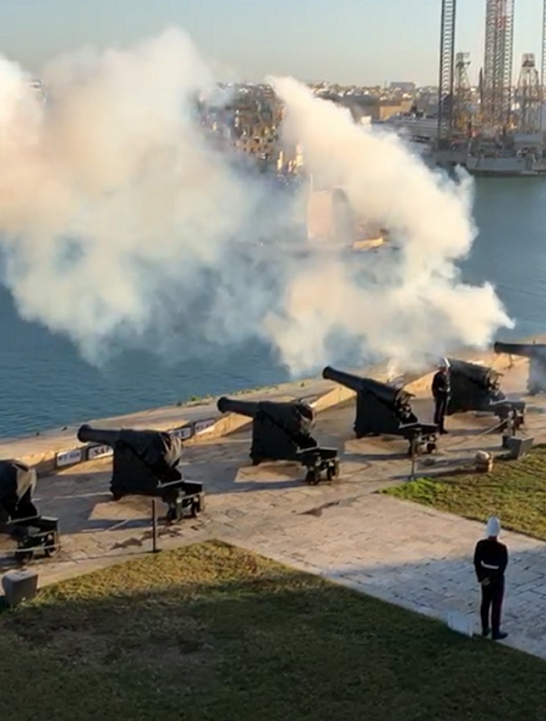 Canhões de Valletta em Malta